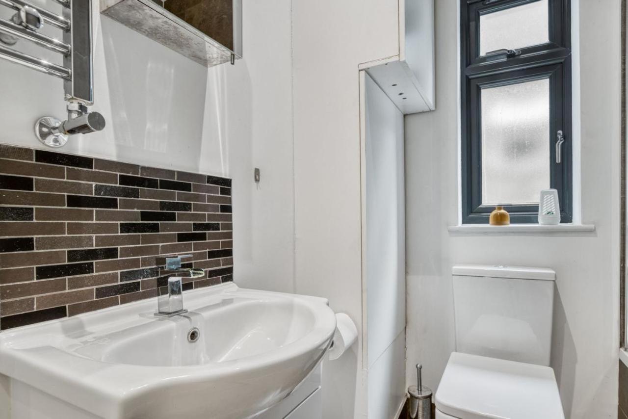 Ferienwohnung Luxurious Hidden Gem In Wandsworth London Exterior foto